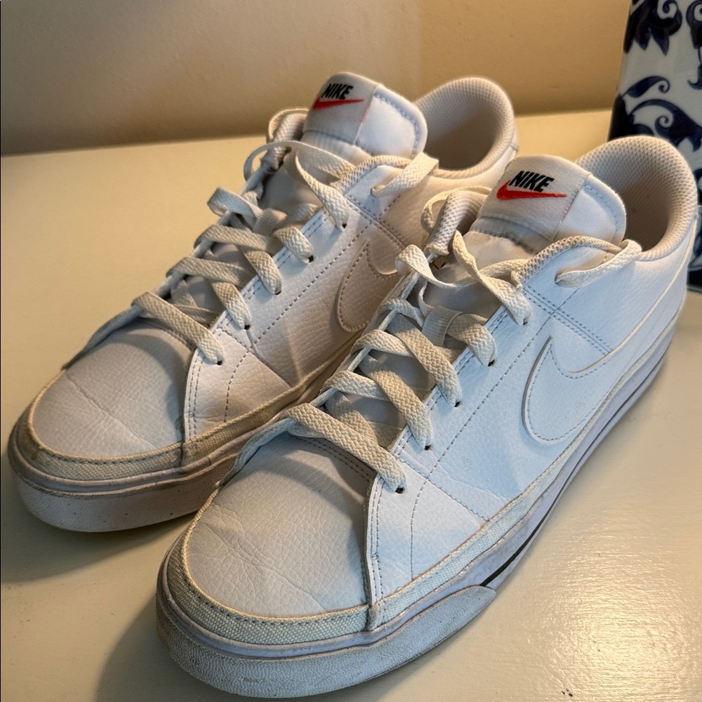 Nike Court Legacy Men’s 10